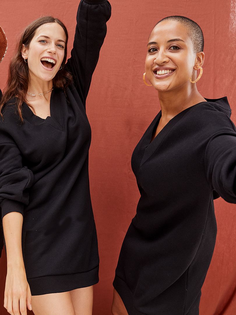 Découvrez cette robe sweat noire Kiabi pour seulement 9.00€, parfaite pour un look cool et décontracté !