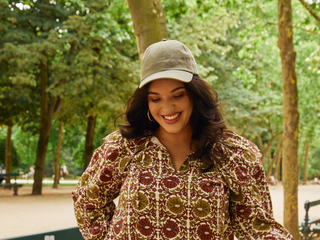 Chapeaux & casquettes : couvrir avec style