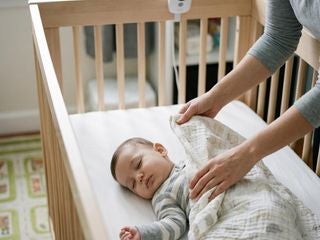 Comment choisir un lit parapluie pour son bébé ?