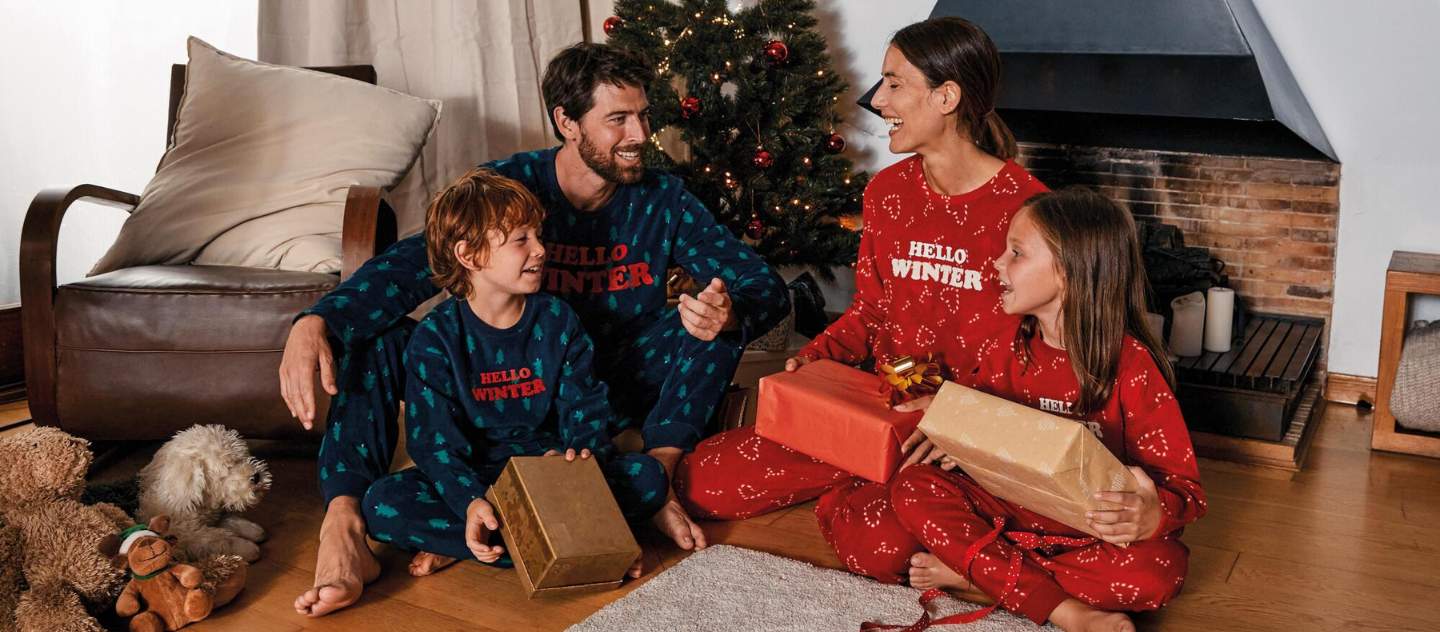 Tendance : quels pyjamas de Noël pour couple choisir ?
