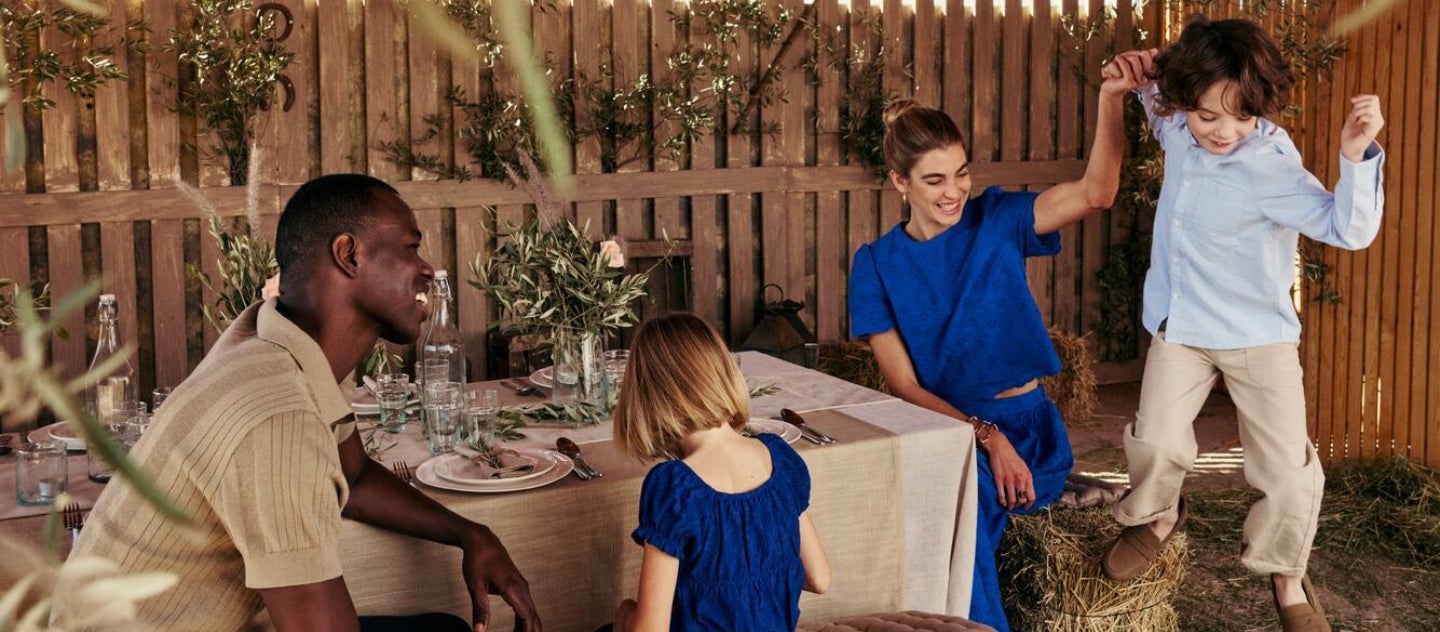Tenues de cérémonie : des looks pour toute la famille